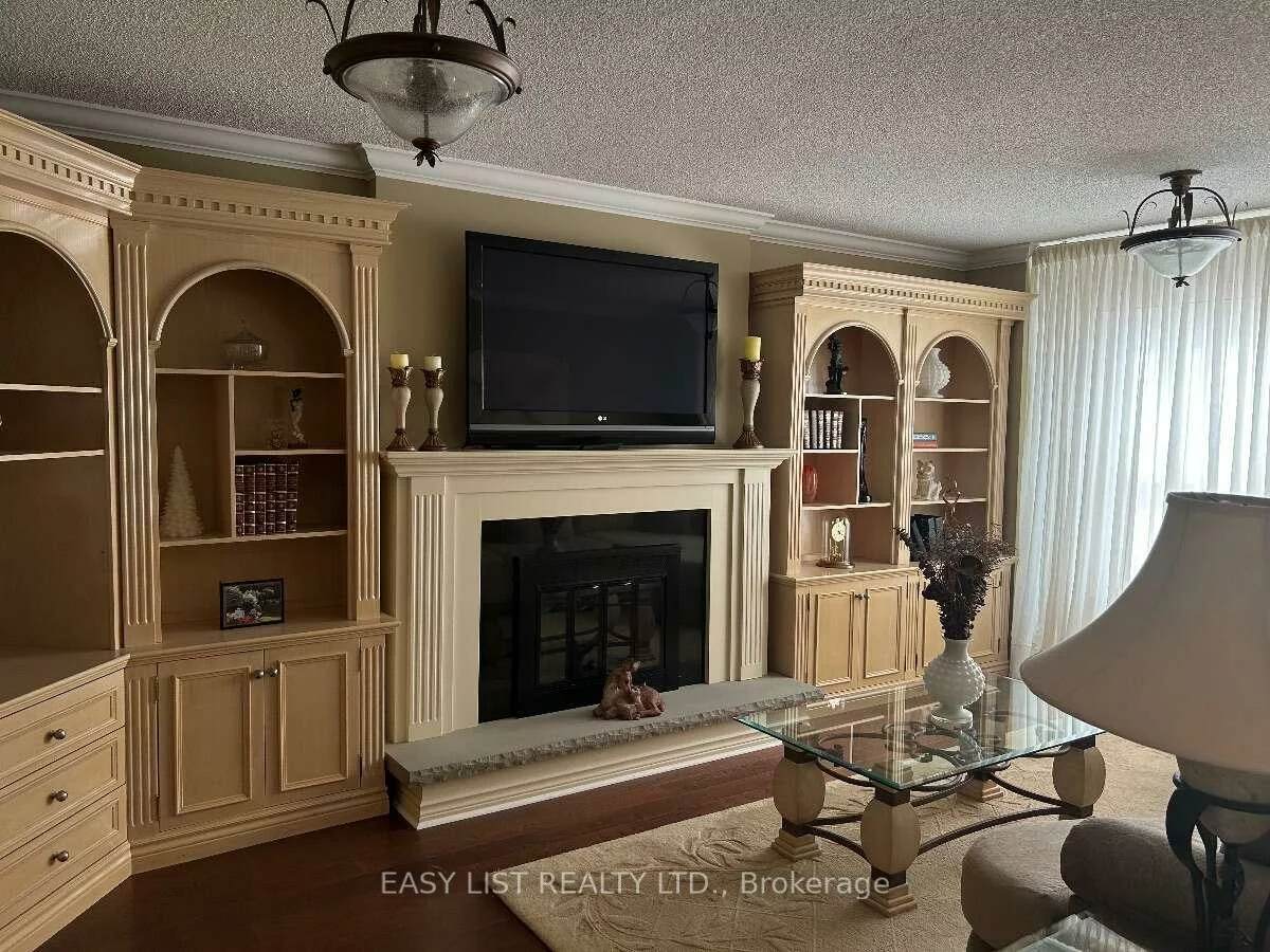 14, Gas Light, East Woodbridge, Vaughan
