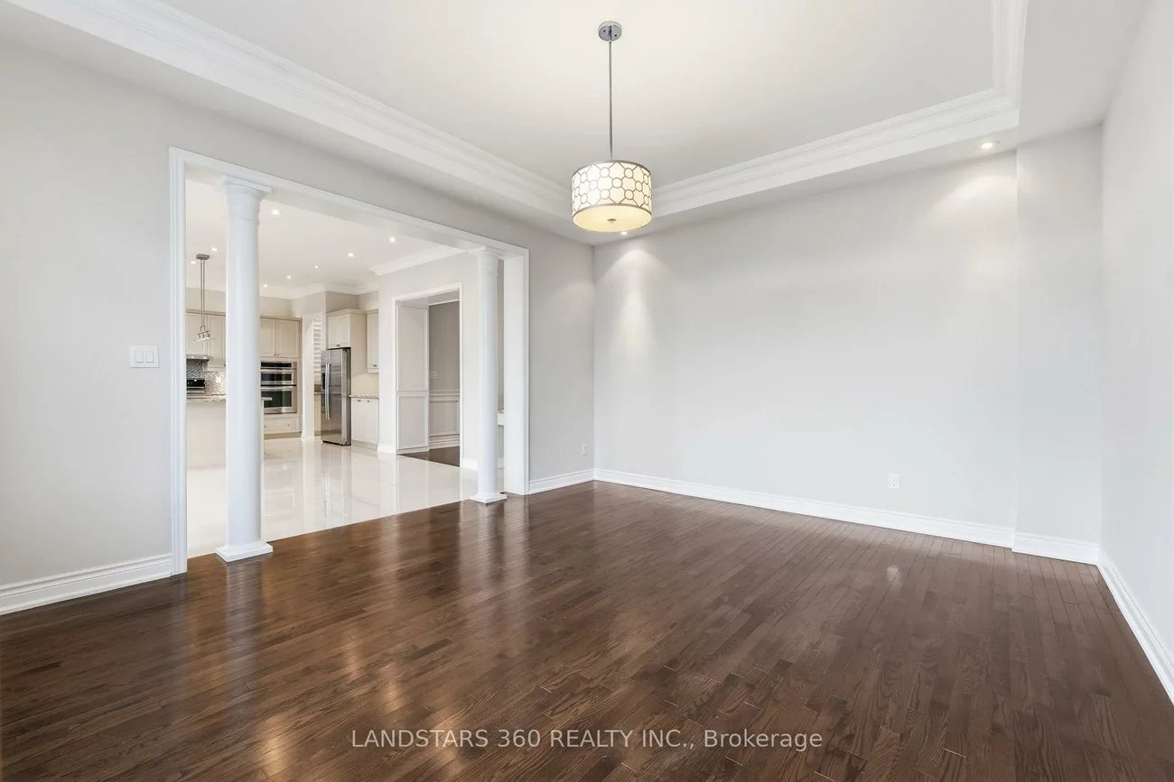 89, Hailsham, Vellore Village, Vaughan
