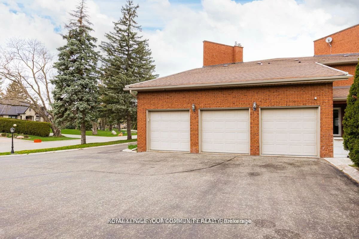117, Hayhoe, East Woodbridge, Vaughan