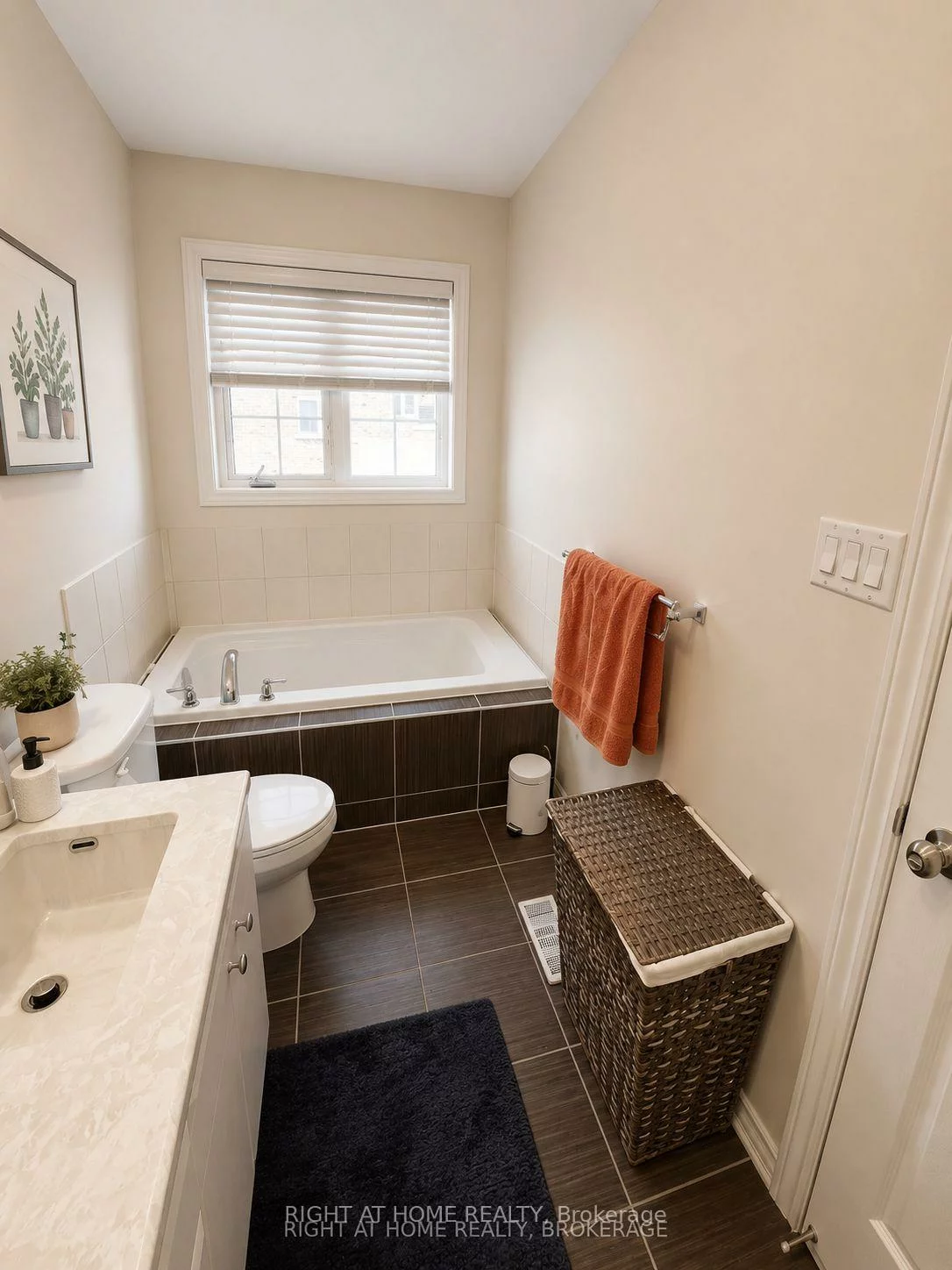 60, Zachary, Vellore Village, Vaughan
