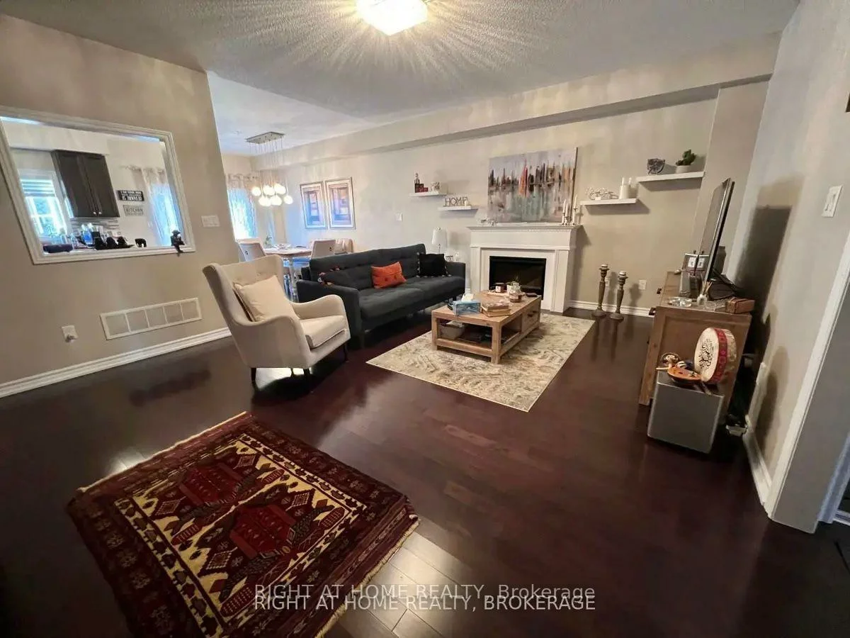 60, Zachary, Vellore Village, Vaughan