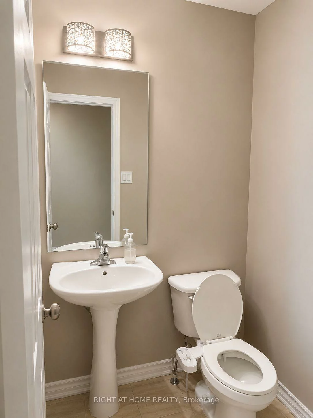 60, Zachary, Vellore Village, Vaughan