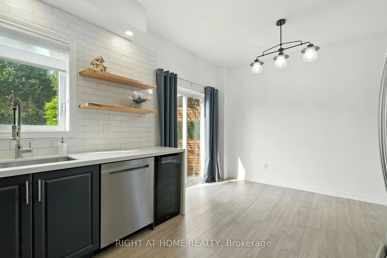 215, Canada, Vellore Village, Vaughan