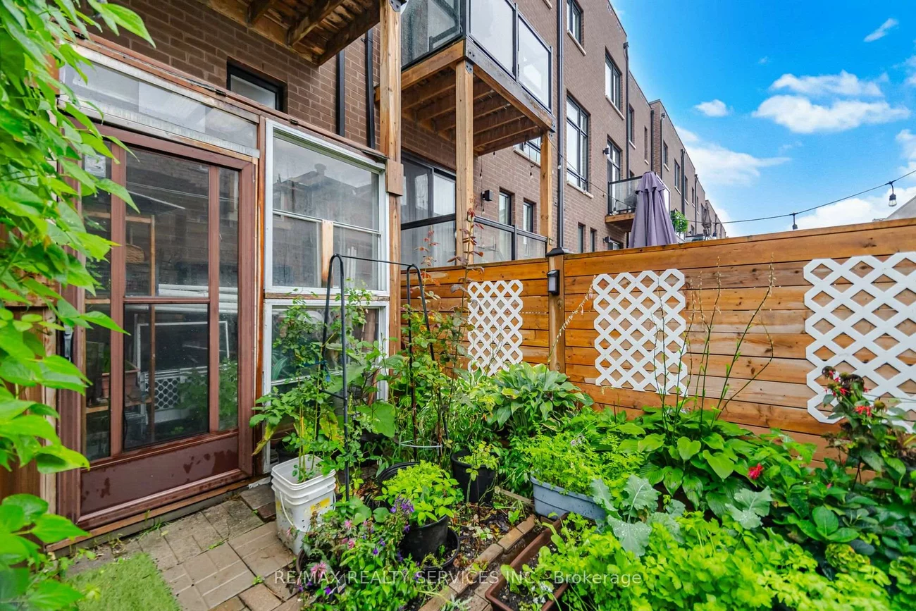 58, Pageant, Vellore Village, Vaughan
