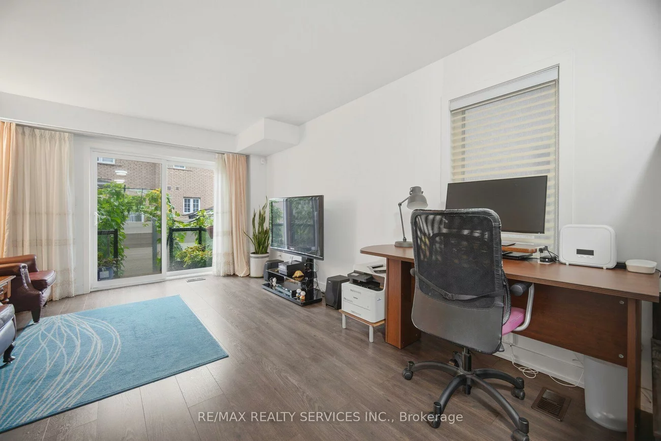 58, Pageant, Vellore Village, Vaughan