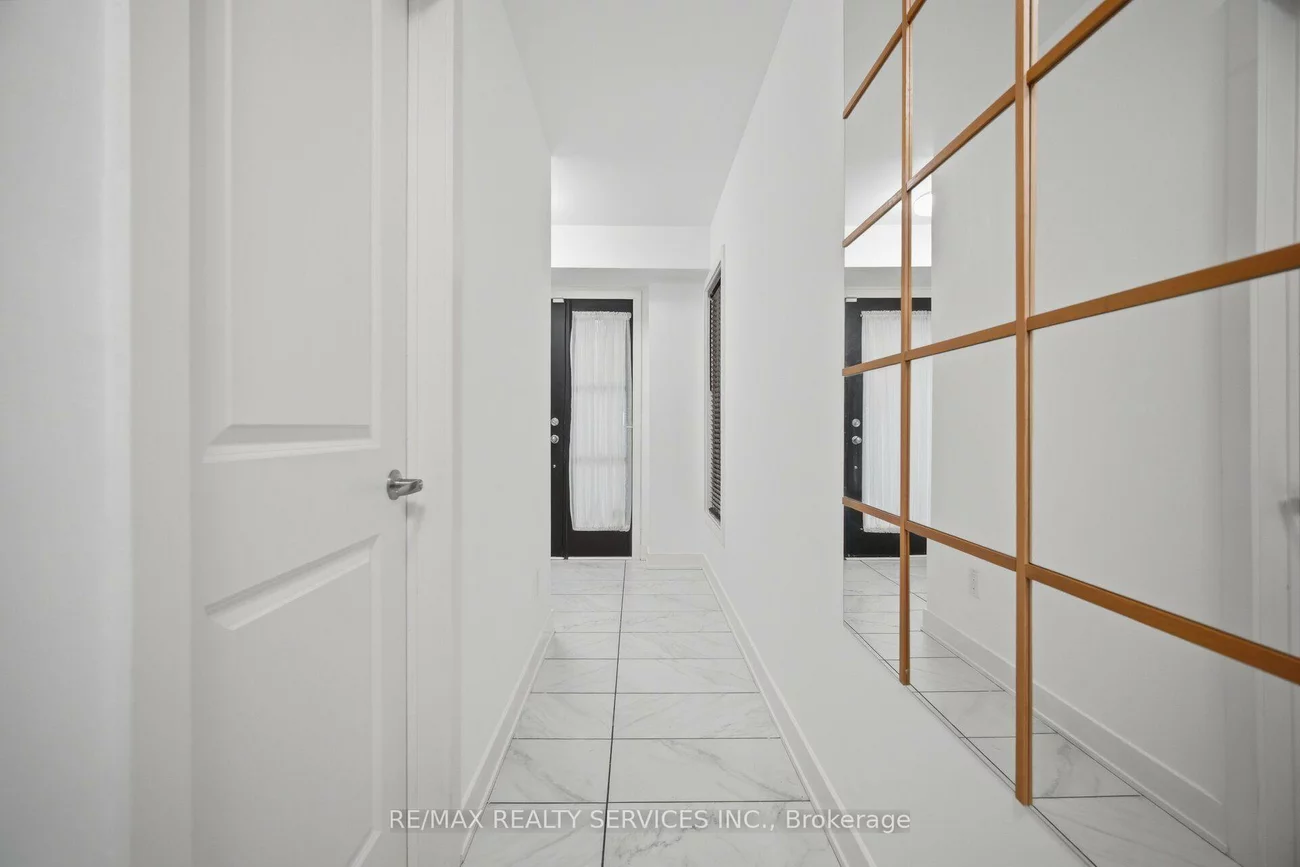 58, Pageant, Vellore Village, Vaughan
