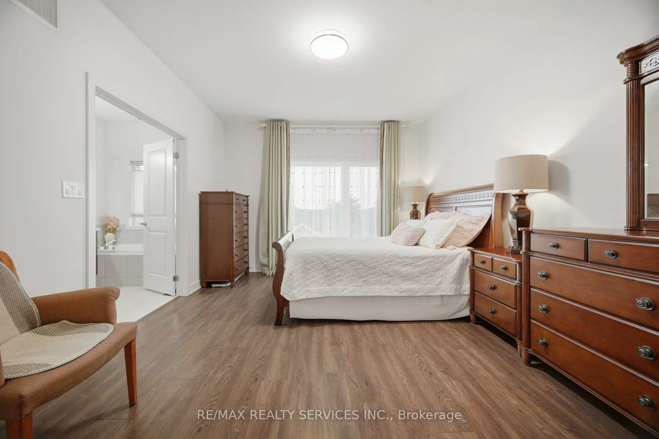 58, Pageant, Vellore Village, Vaughan