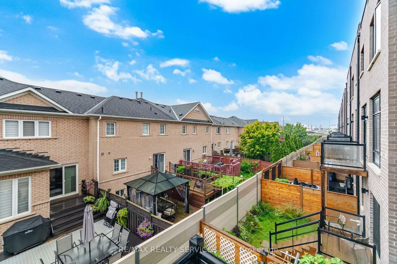 58, Pageant, Vellore Village, Vaughan