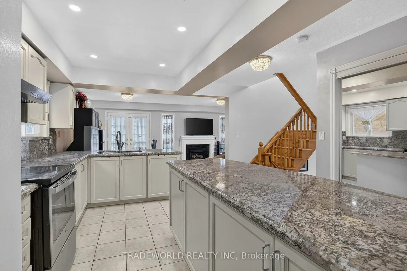 68, Grand Valley, Vellore Village, Vaughan