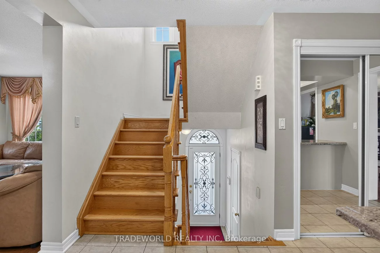 68, Grand Valley, Vellore Village, Vaughan