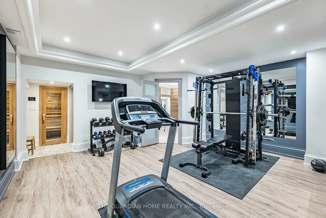 30, Tiburon, Kleinburg, Vaughan