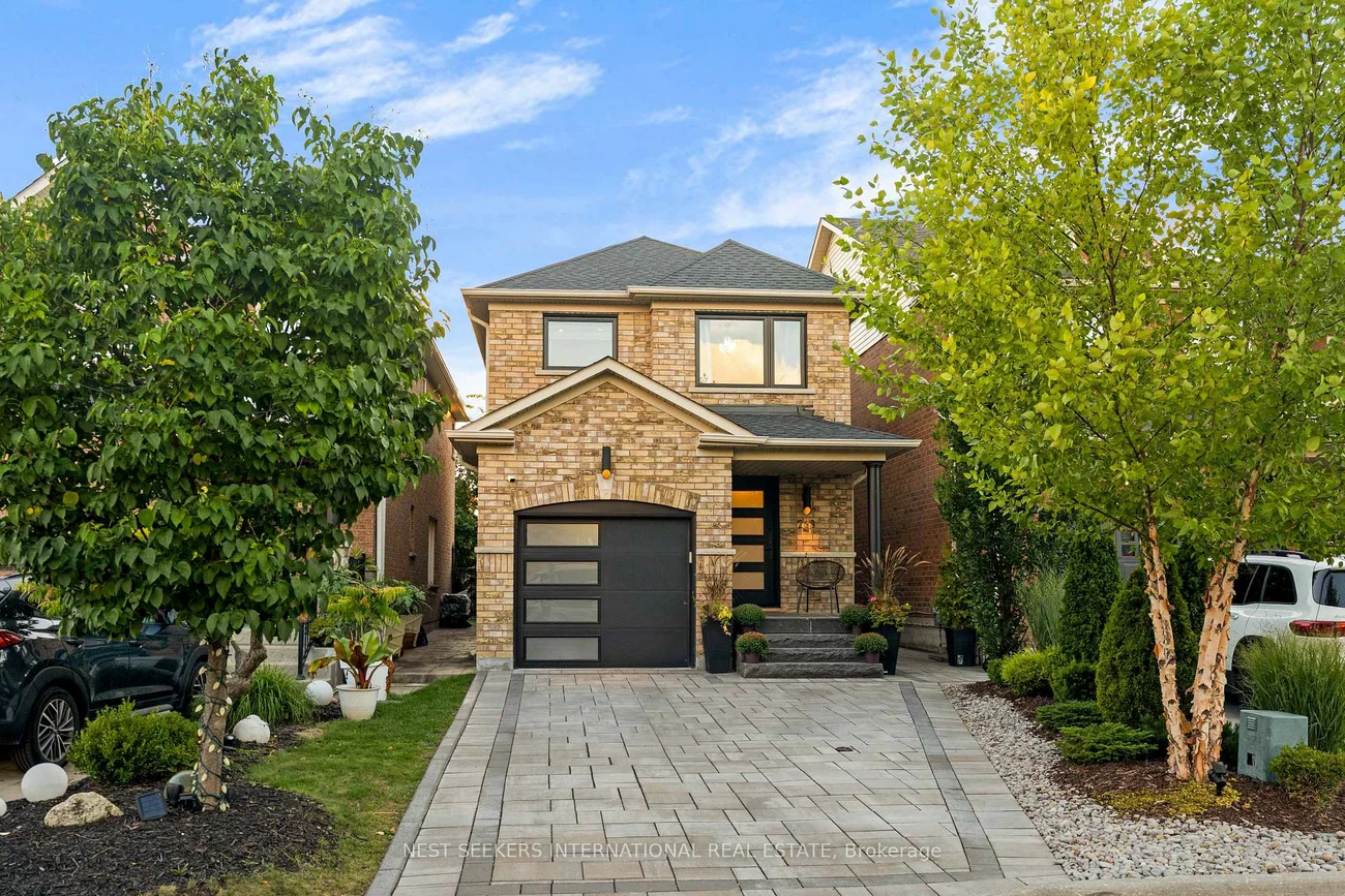 233, Venice Gate, Vellore Village, Vaughan