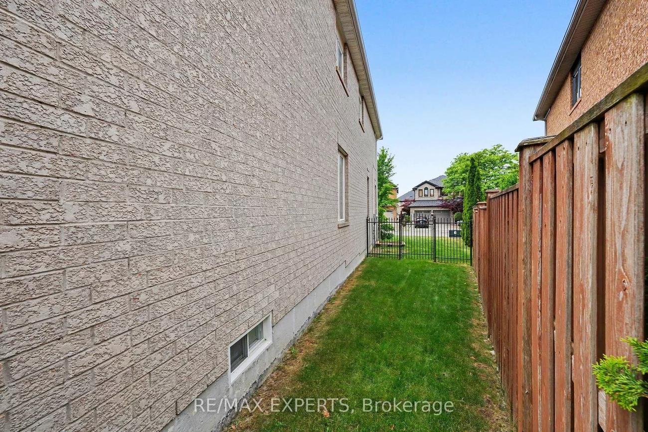 15, Arrowood, Sonoma Heights, Vaughan