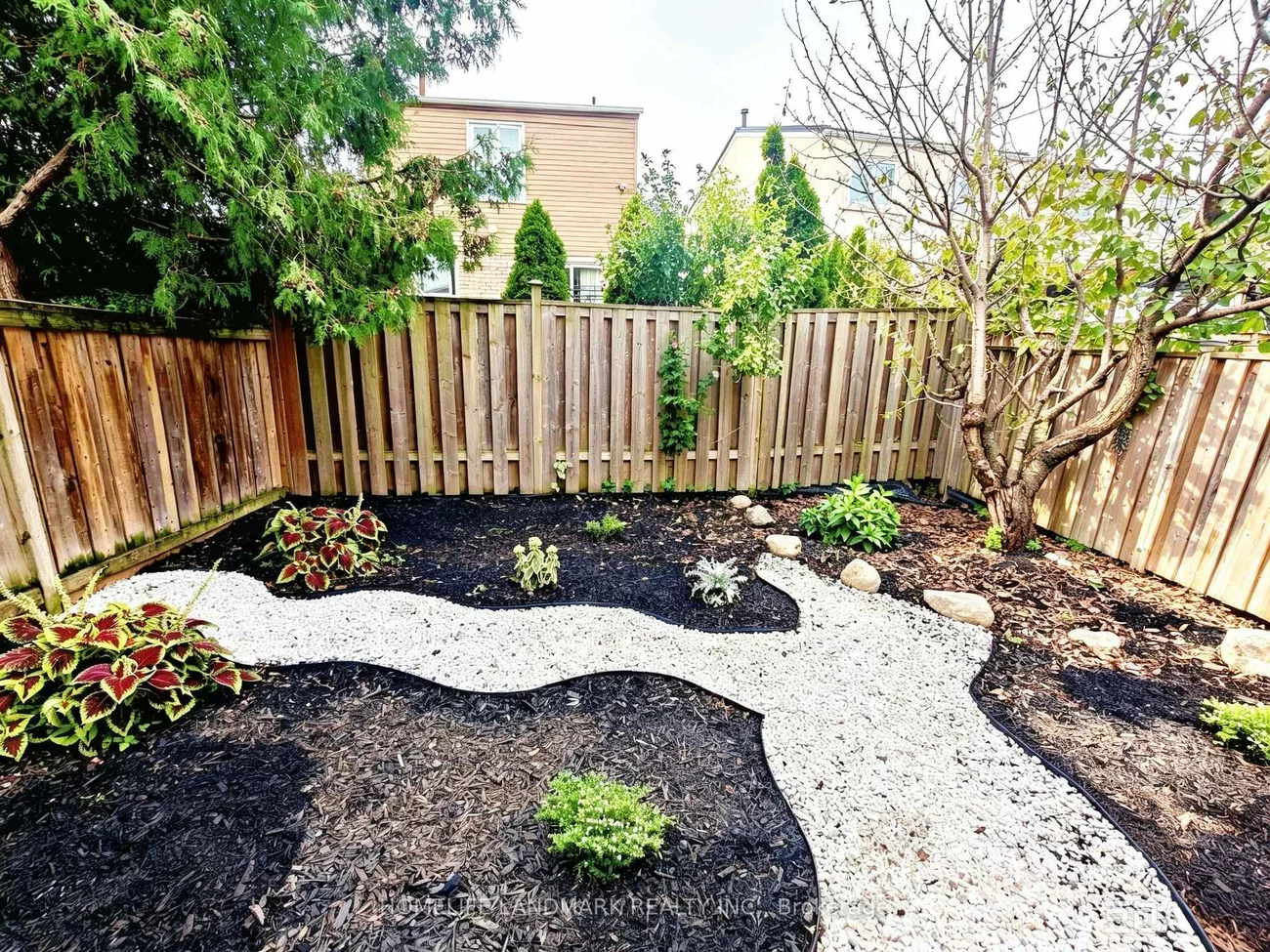 215, Bob O' Link, Glen Shields, Vaughan