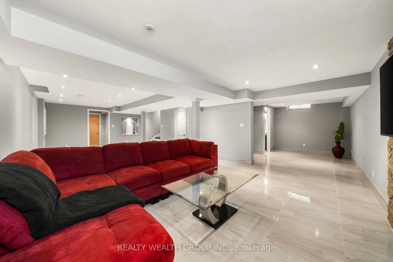 185, Regency View, Rural Vaughan, Vaughan