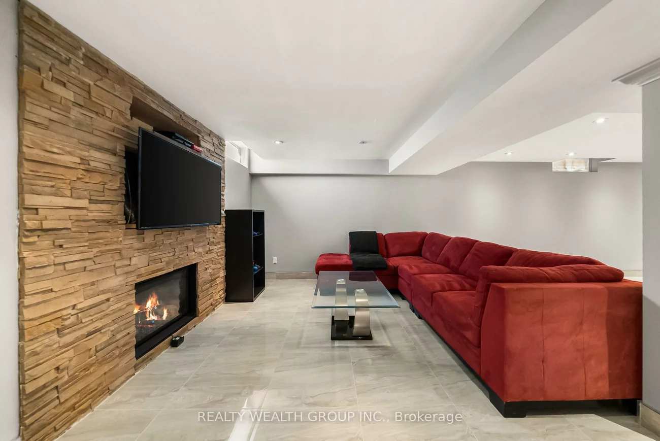 185, Regency View, Rural Vaughan, Vaughan