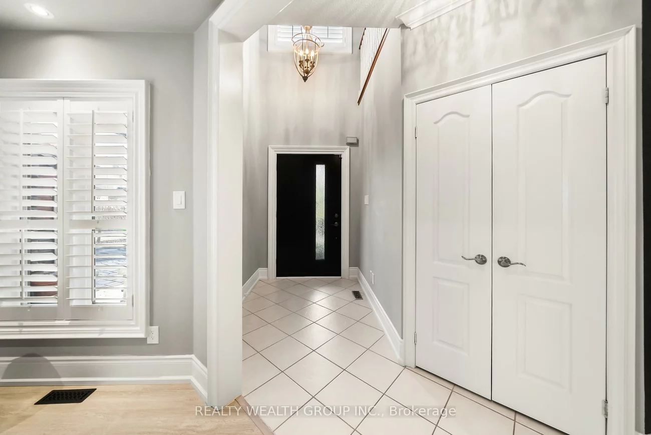 185, Regency View, Rural Vaughan, Vaughan