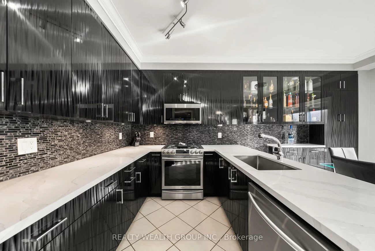 185, Regency View, Rural Vaughan, Vaughan
