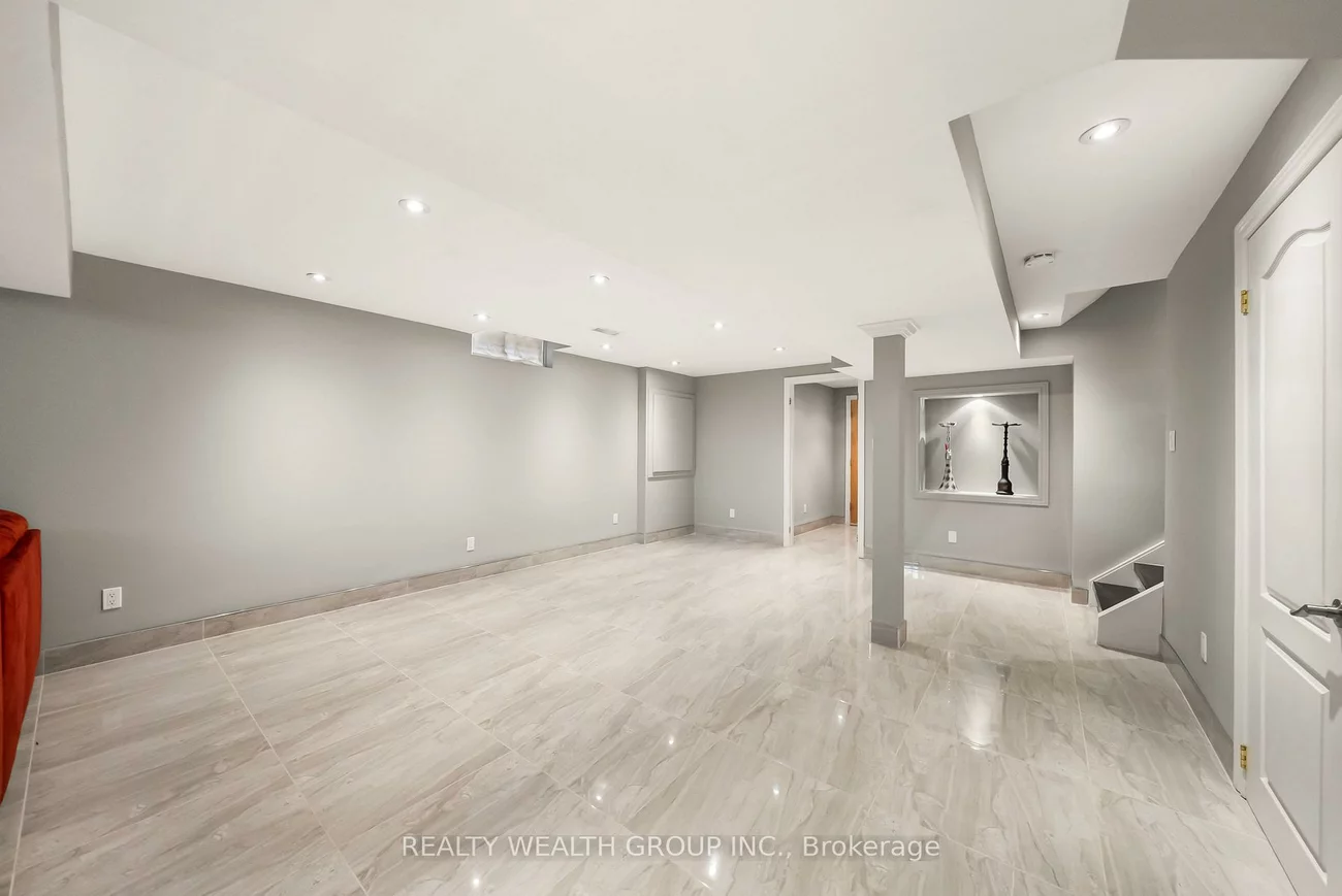 185, Regency View, Rural Vaughan, Vaughan
