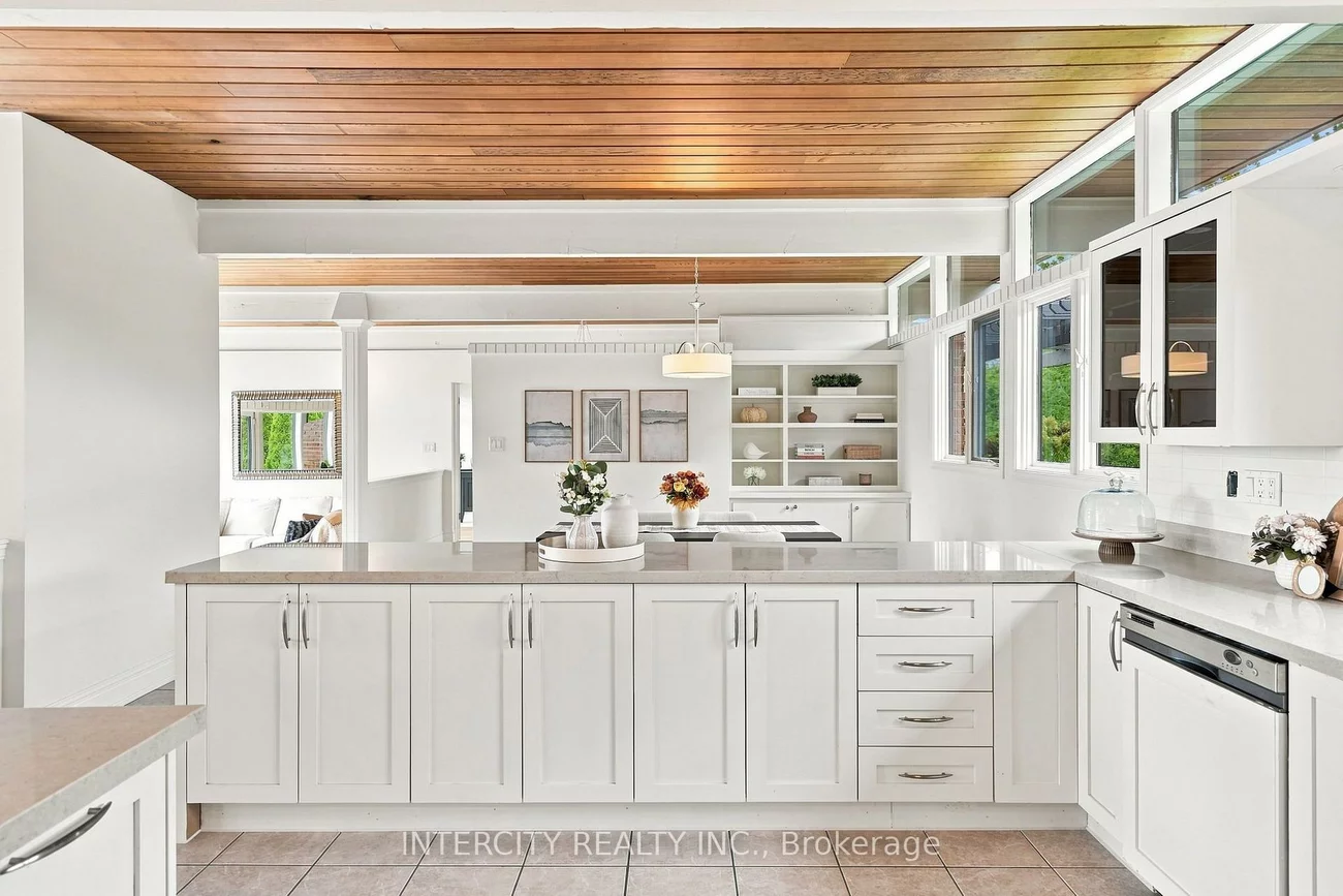 100, Ravendale, Kleinburg, Vaughan
