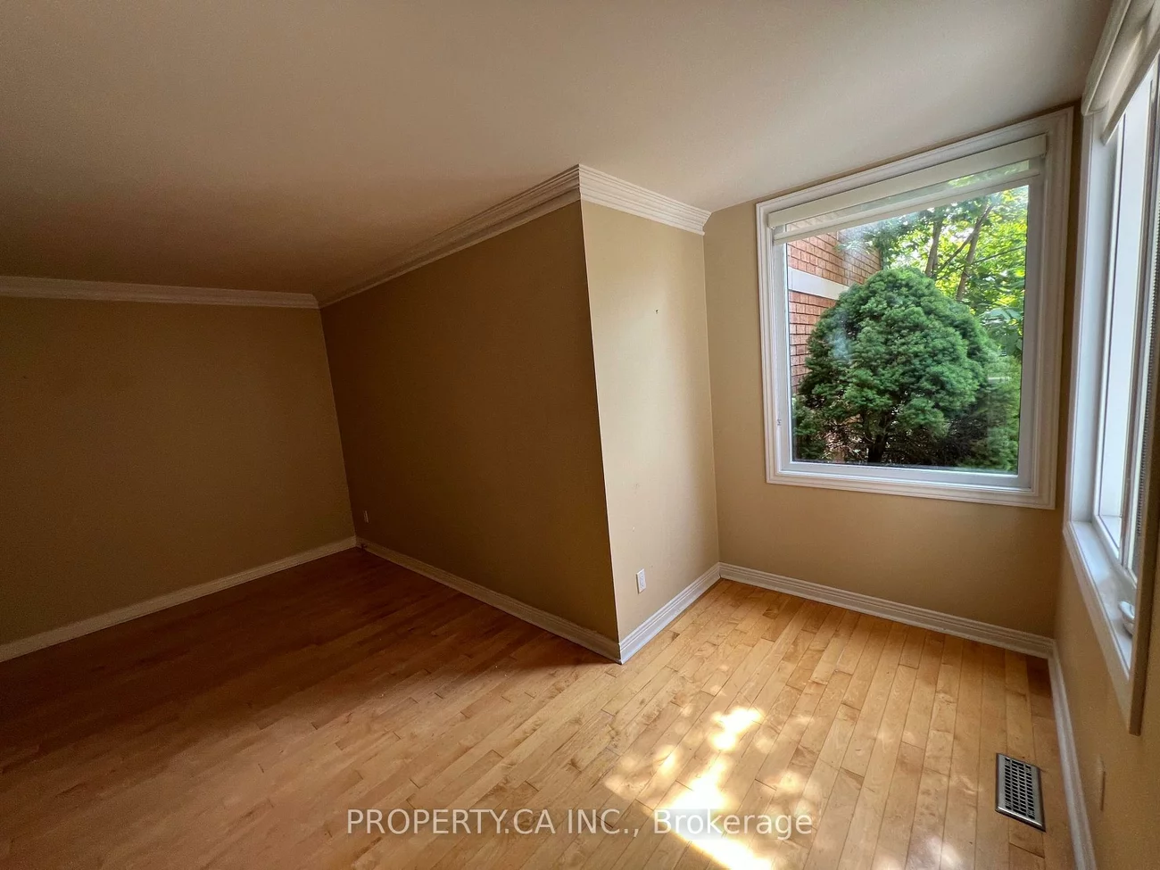 32, Brownstone, Crestwood-Springfarm-Yorkhill, Vaughan