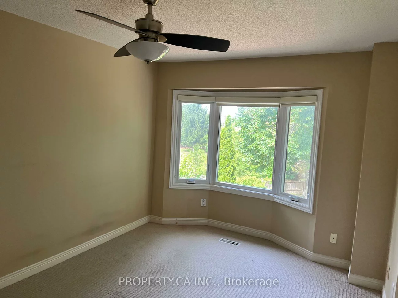 32, Brownstone, Crestwood-Springfarm-Yorkhill, Vaughan
