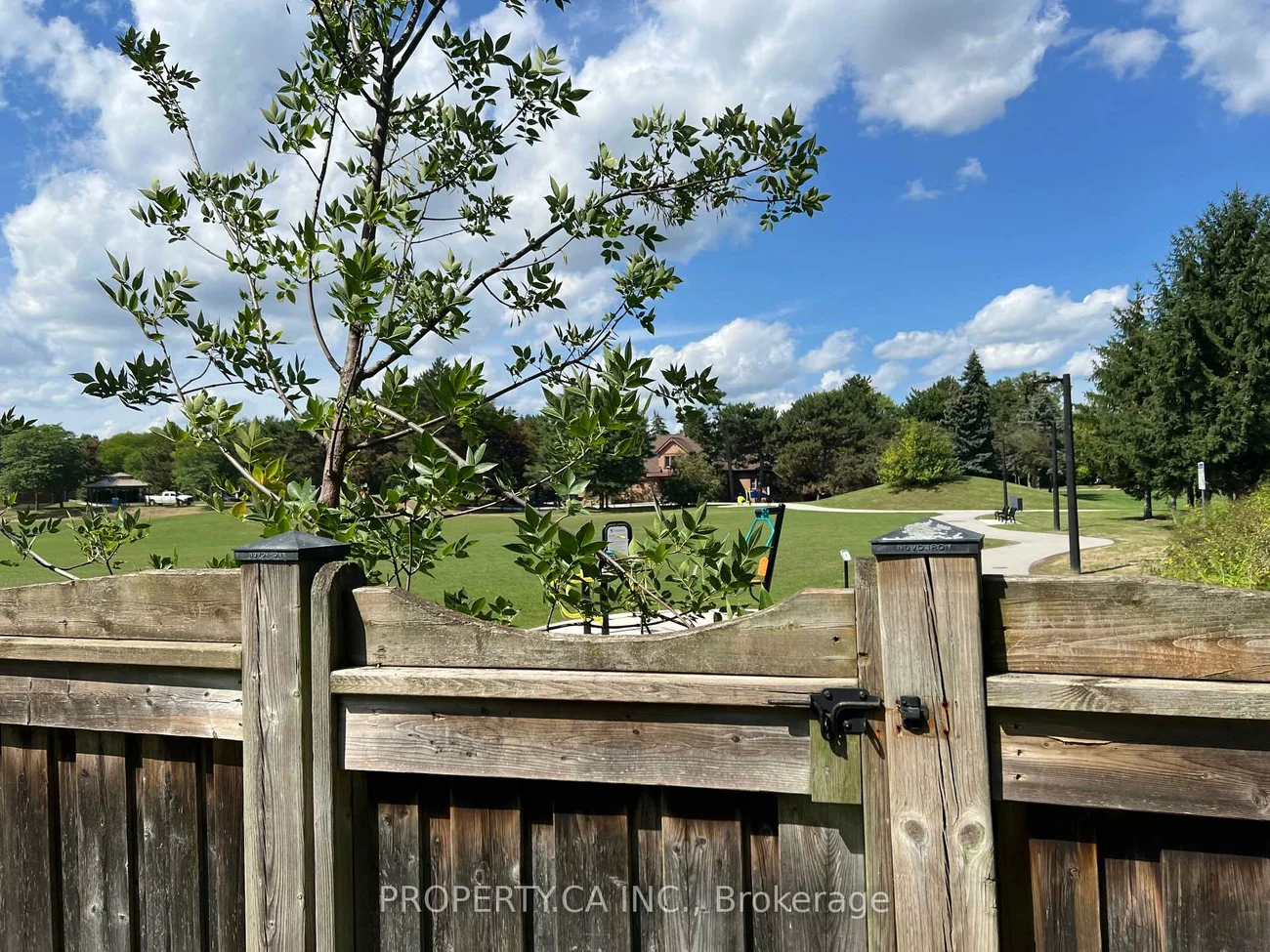 32, Brownstone, Crestwood-Springfarm-Yorkhill, Vaughan