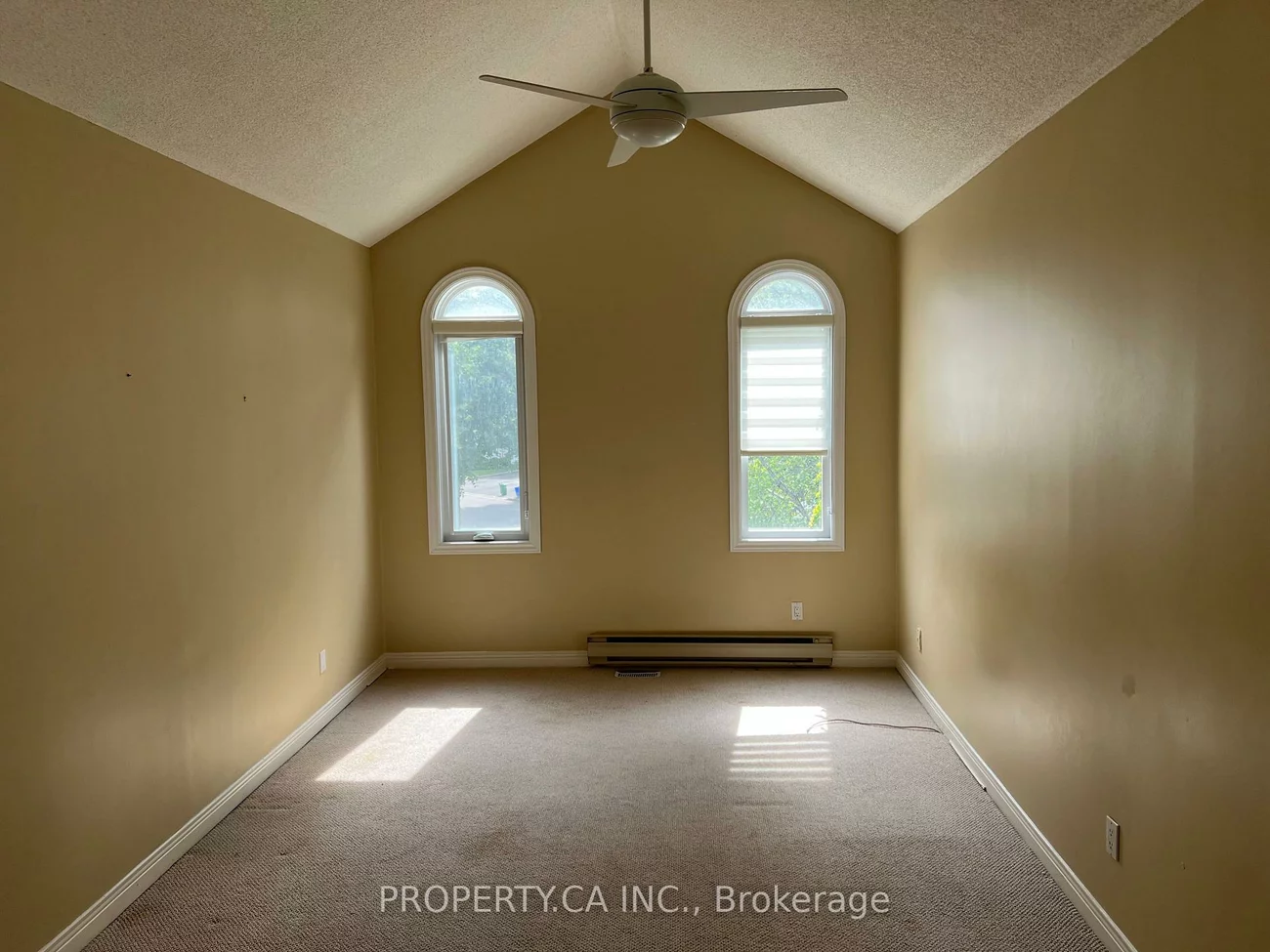32, Brownstone, Crestwood-Springfarm-Yorkhill, Vaughan