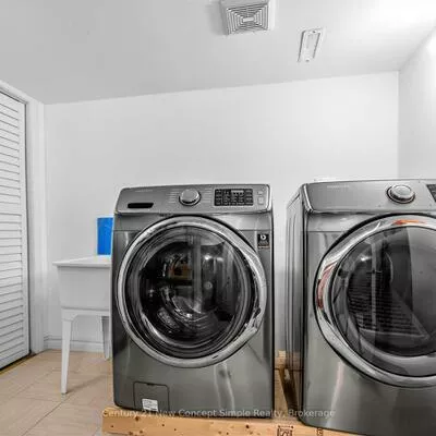 161, Townsgate, Crestwood-Springfarm-Yorkhill, Vaughan