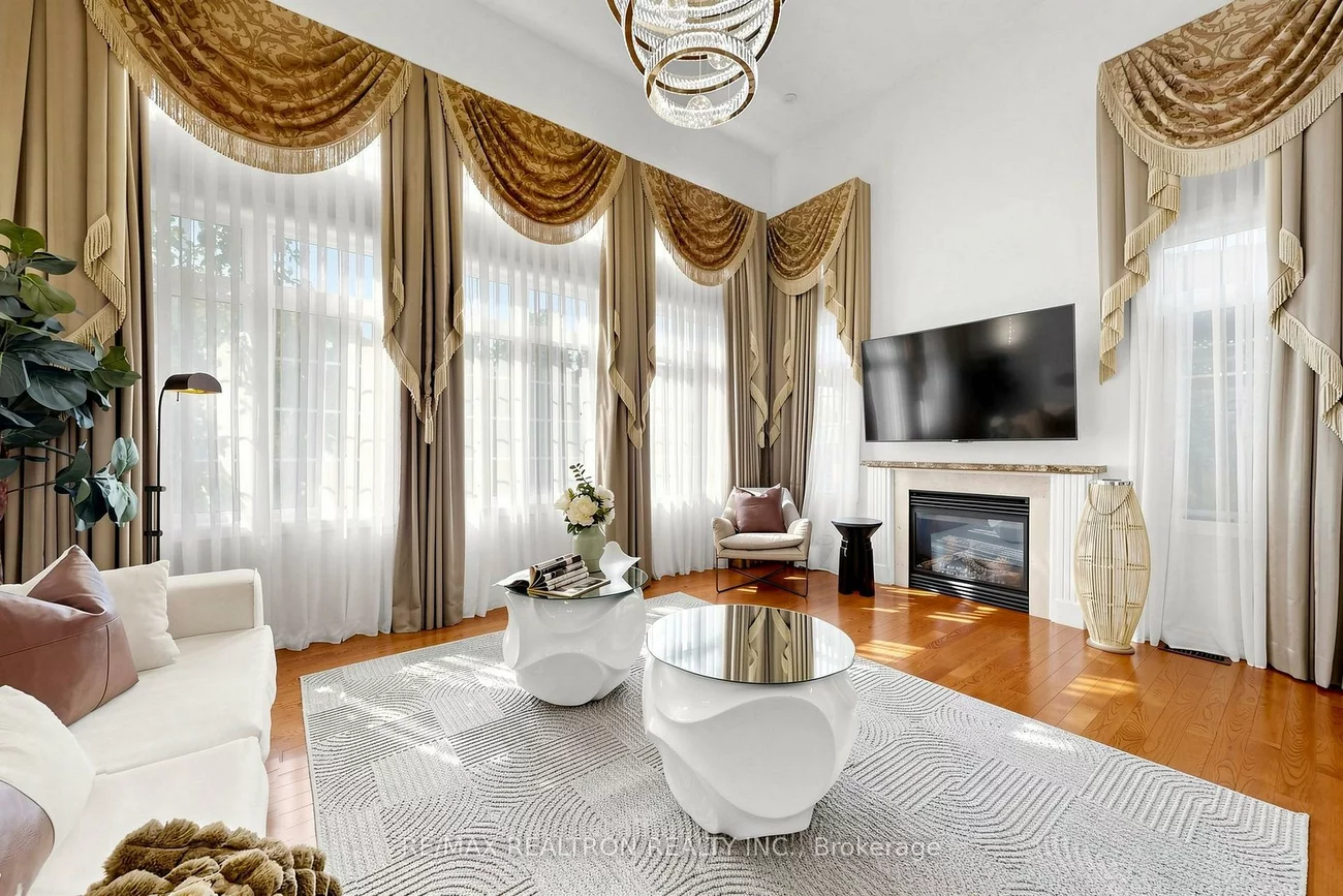 184, Ivy Glen, Patterson, Vaughan