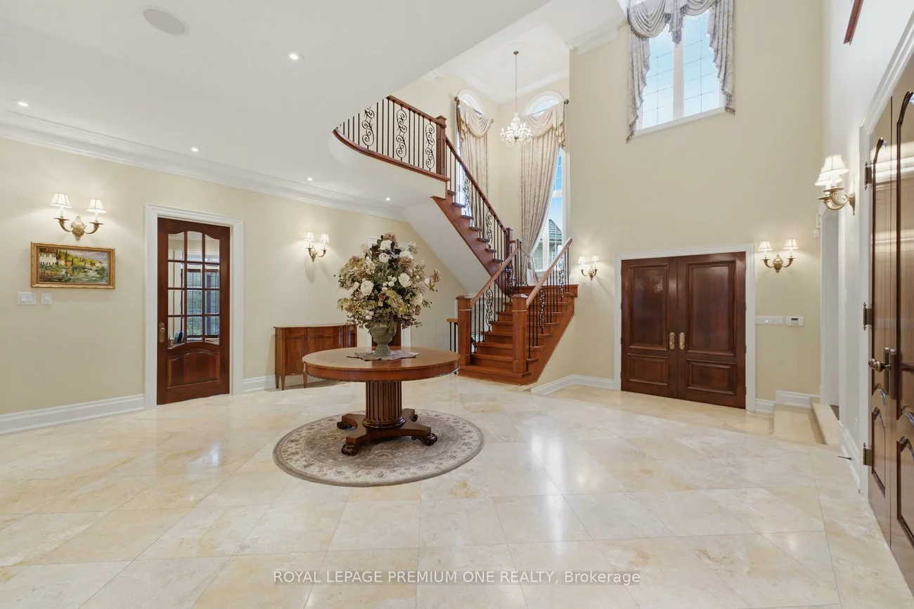 36, Northfield, Kleinburg, Vaughan