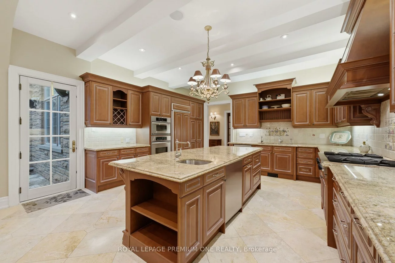 36, Northfield, Kleinburg, Vaughan