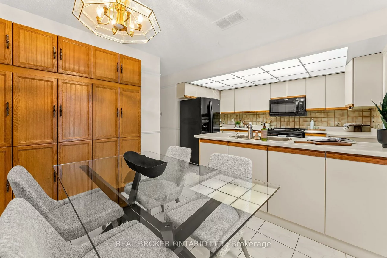 37, Jessica, Crestwood-Springfarm-Yorkhill, Vaughan