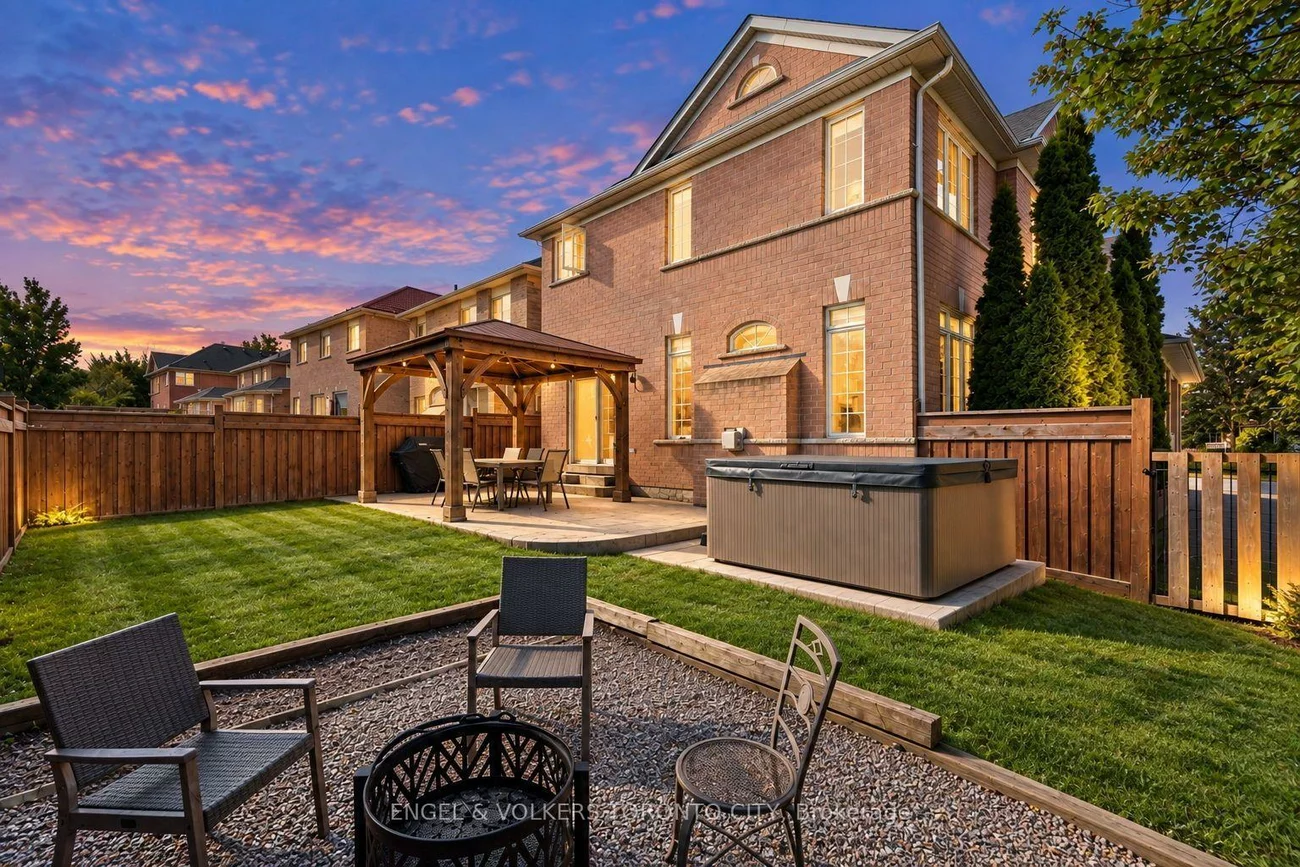 311, Maria Antonia, Vellore Village, Vaughan