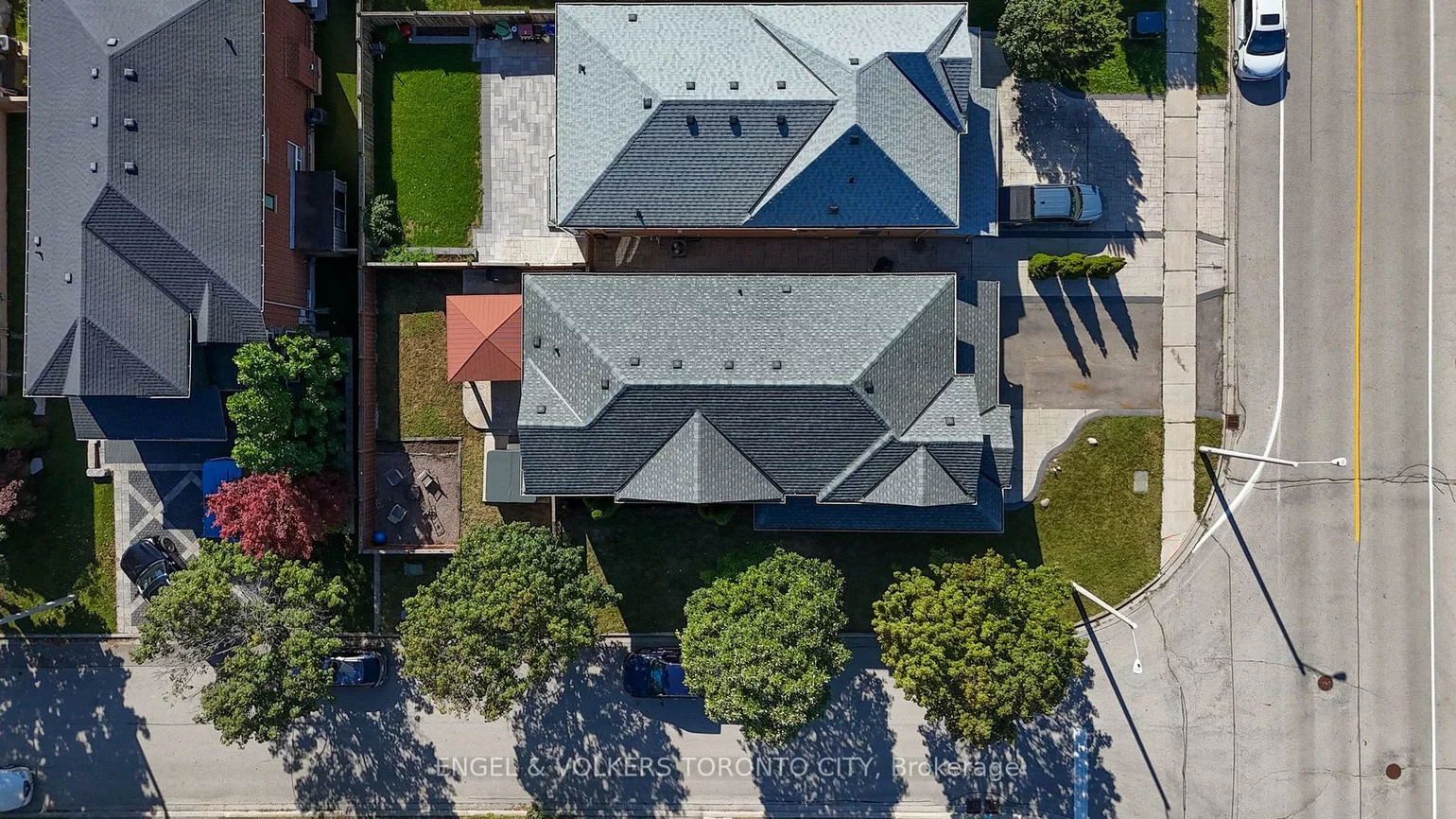 311, Maria Antonia, Vellore Village, Vaughan