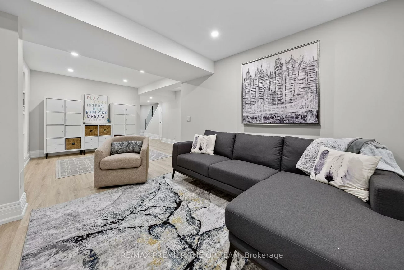 3, Sedgewick, Vellore Village, Vaughan