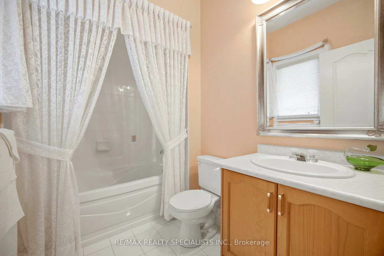 223, Sonoma, Sonoma Heights, Vaughan
