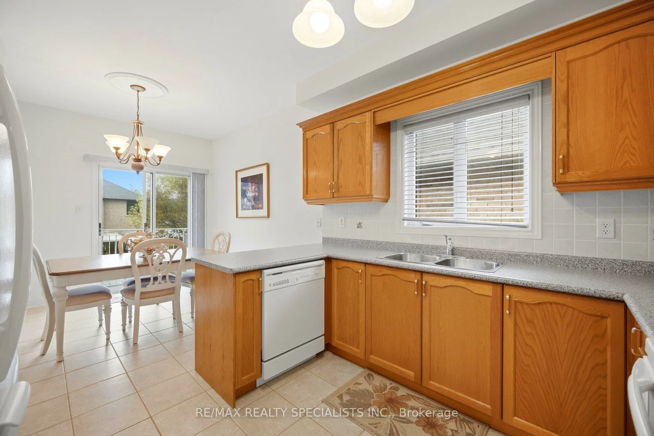 223, Sonoma, Sonoma Heights, Vaughan