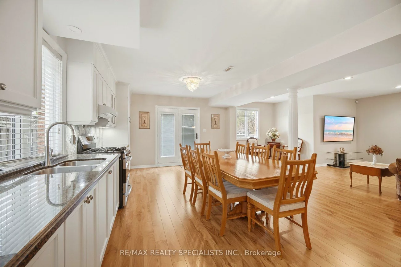 223, Sonoma, Sonoma Heights, Vaughan