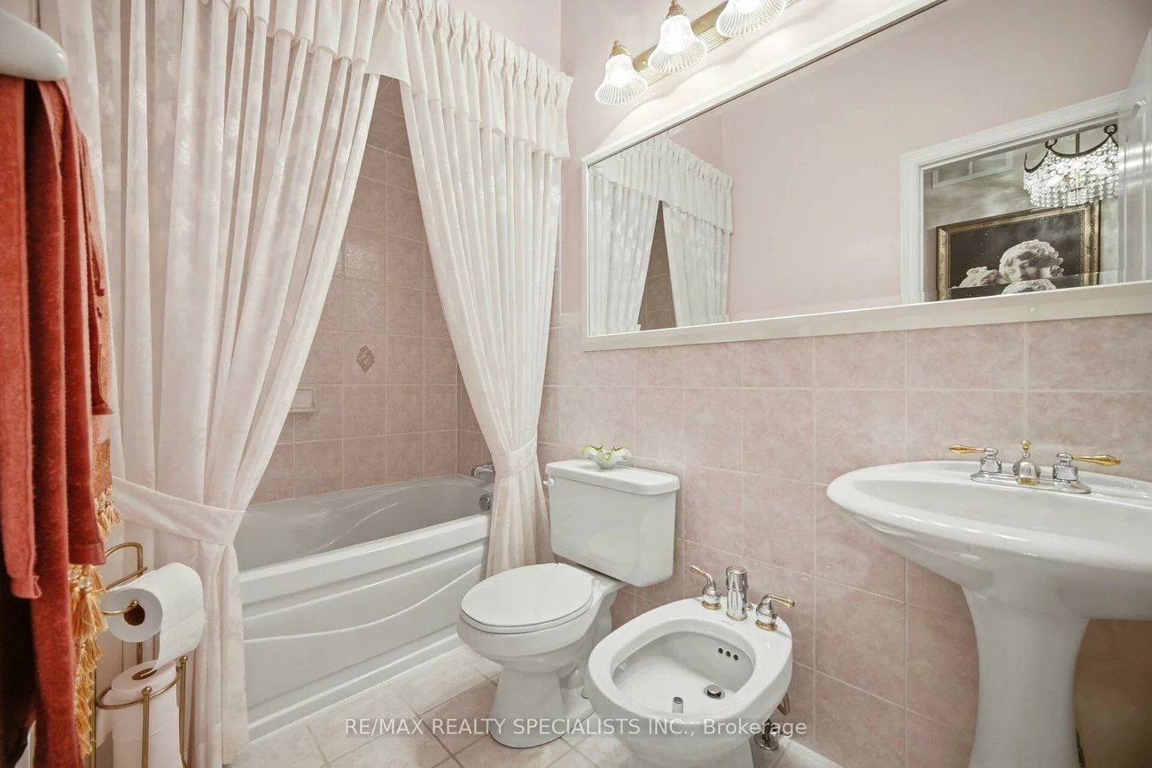 223, Sonoma, Sonoma Heights, Vaughan