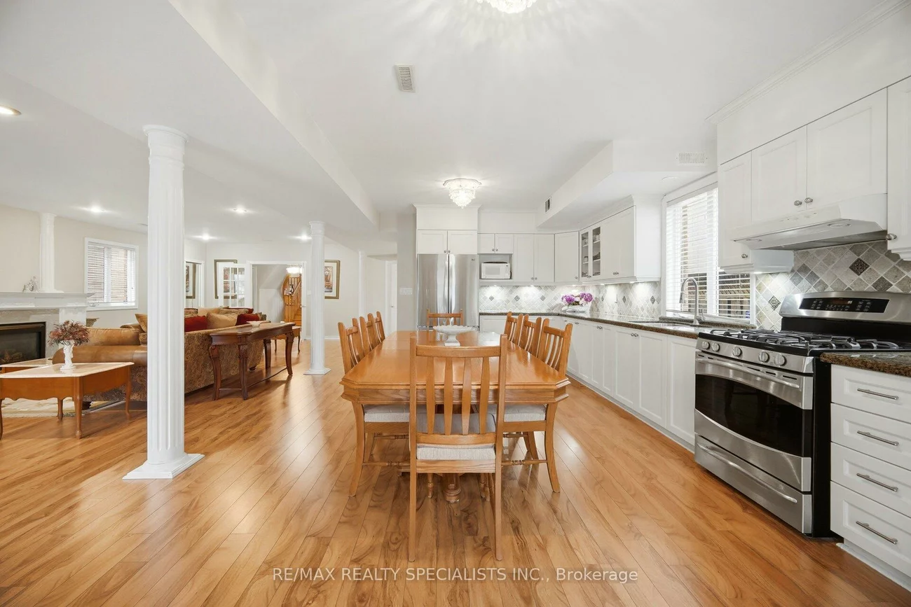 223, Sonoma, Sonoma Heights, Vaughan