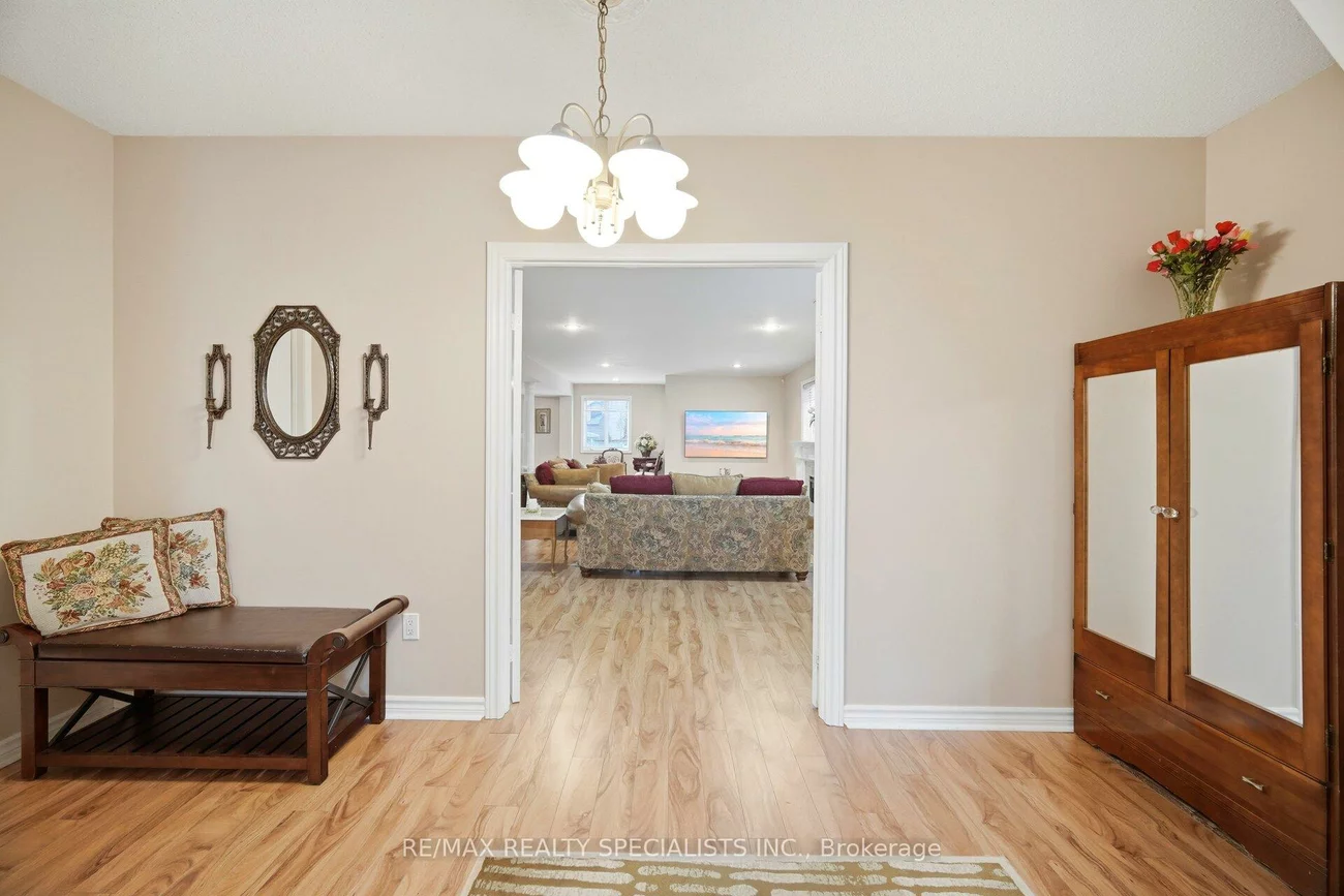 223, Sonoma, Sonoma Heights, Vaughan