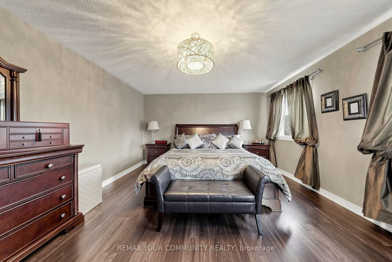 11, Trudeau, Vellore Village, Vaughan