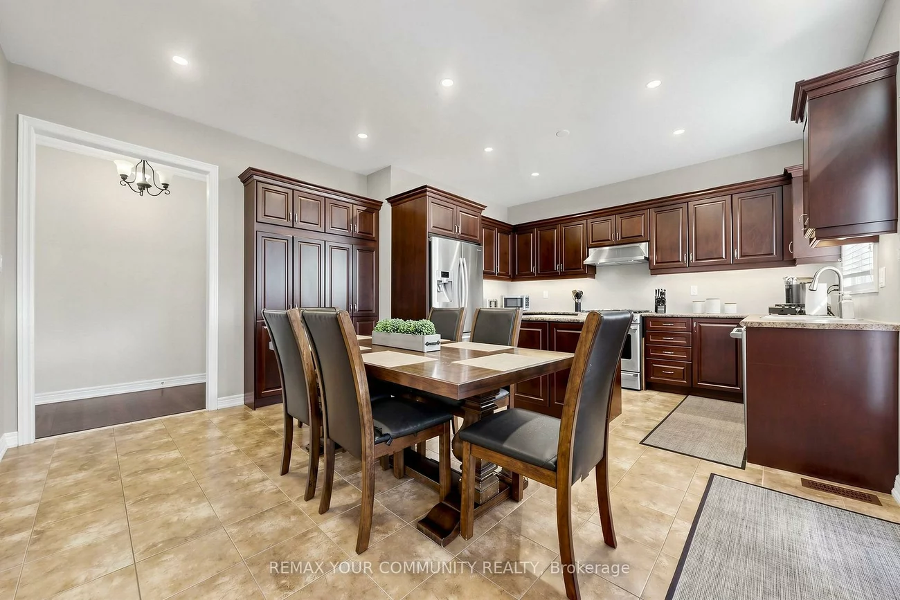 11, Trudeau, Vellore Village, Vaughan