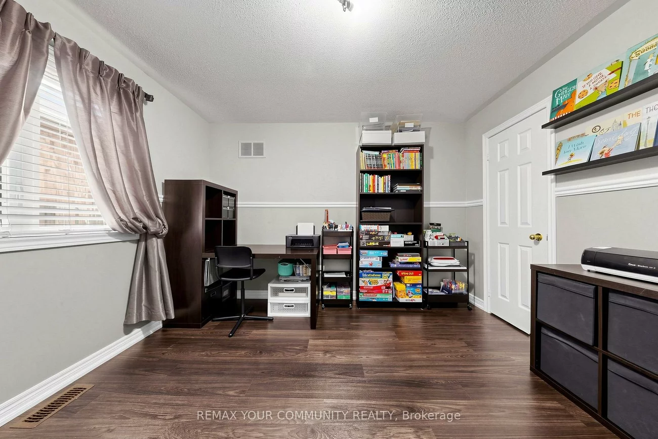 11, Trudeau, Vellore Village, Vaughan