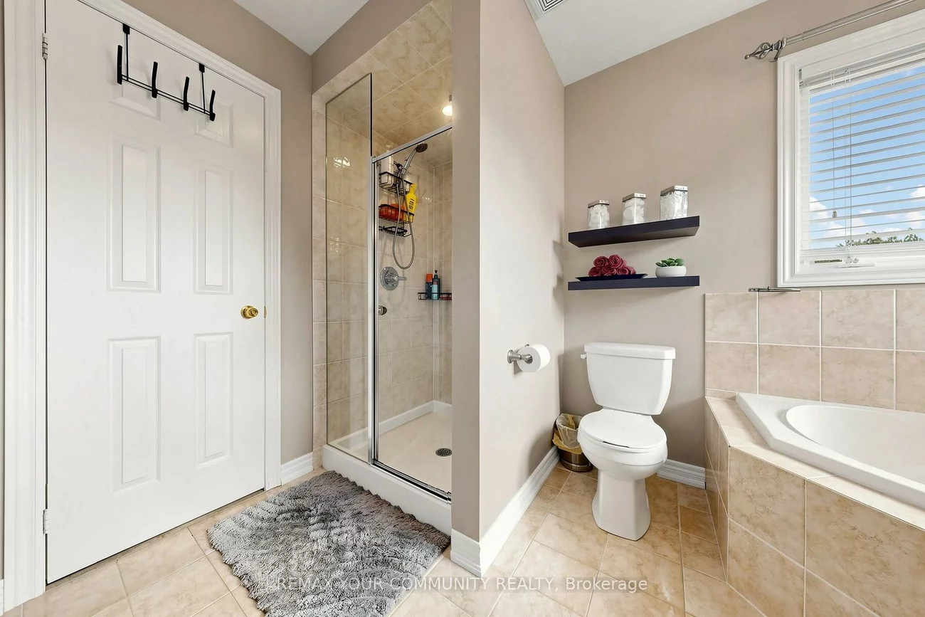 11, Trudeau, Vellore Village, Vaughan