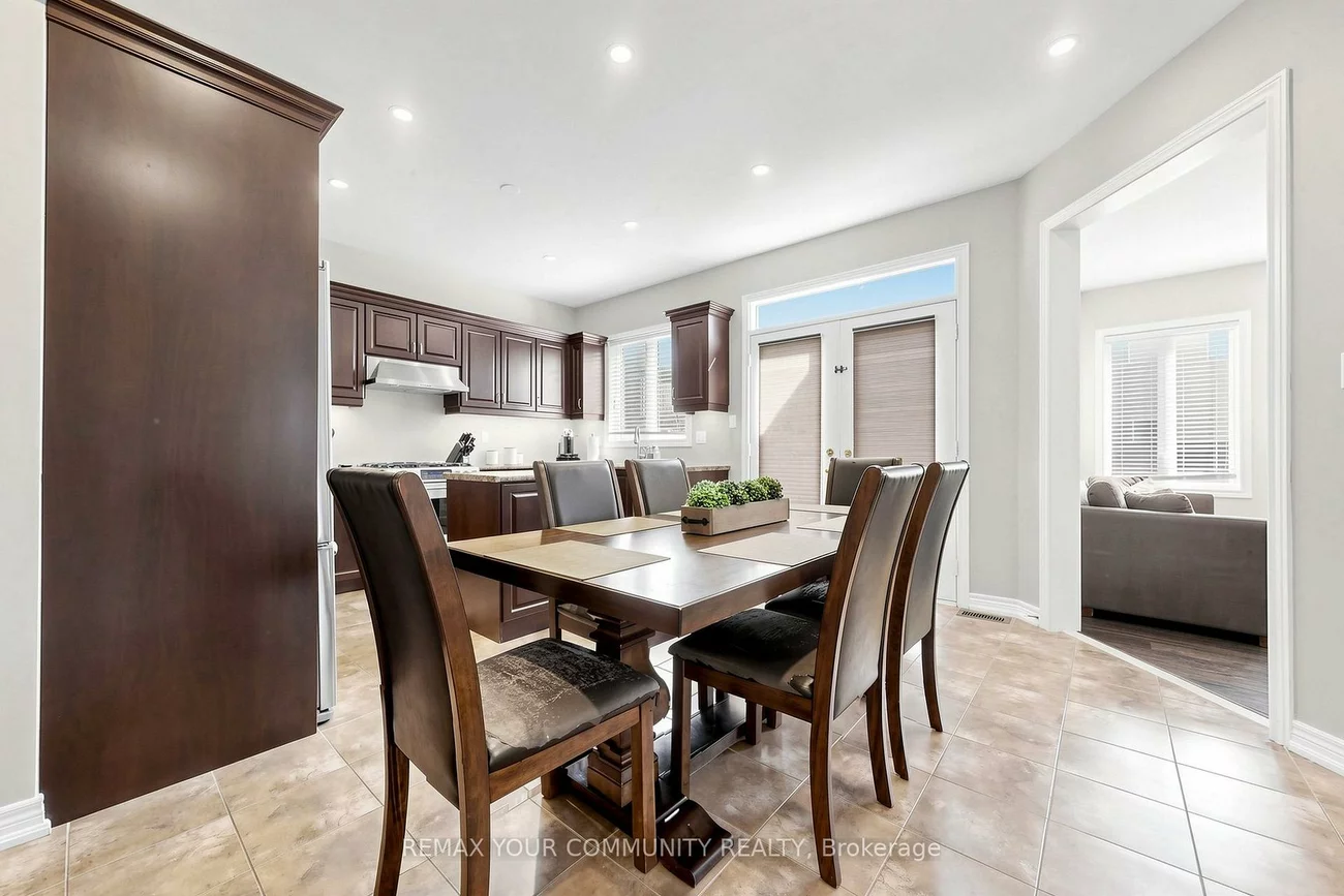 11, Trudeau, Vellore Village, Vaughan
