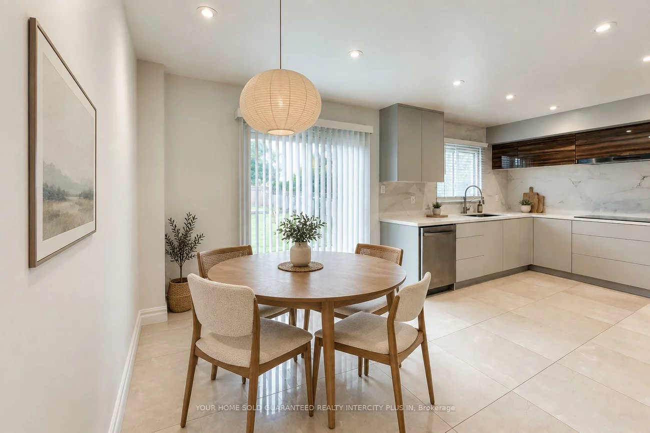 27, Via Nova, East Woodbridge, Vaughan