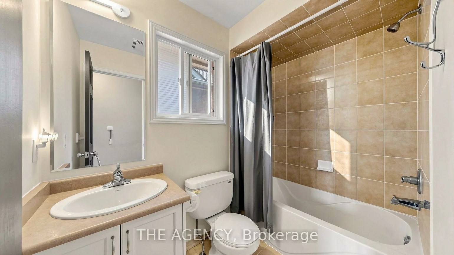 36, Keystar, Vellore Village, Vaughan