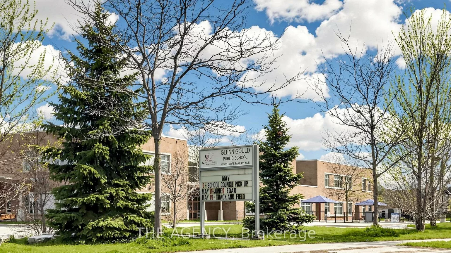 36, Keystar, Vellore Village, Vaughan